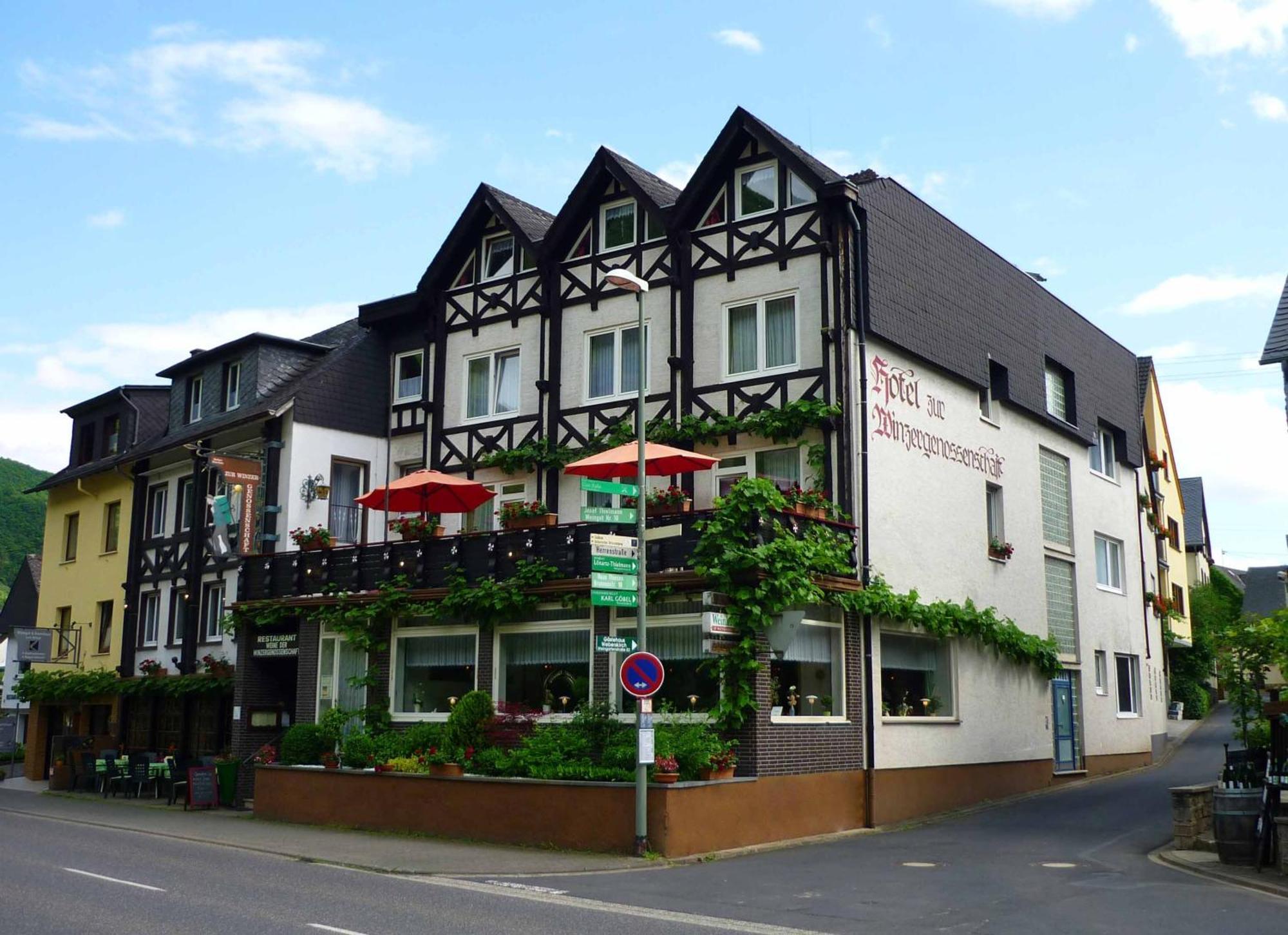 Hotel Zur Winzergenossenschaft Ernst Zewnętrze zdjęcie